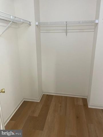 9200 OLD NEWTOWN RD, Philadelphia, PA 19115