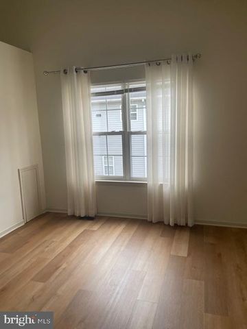 9200 OLD NEWTOWN RD, Philadelphia, PA 19115