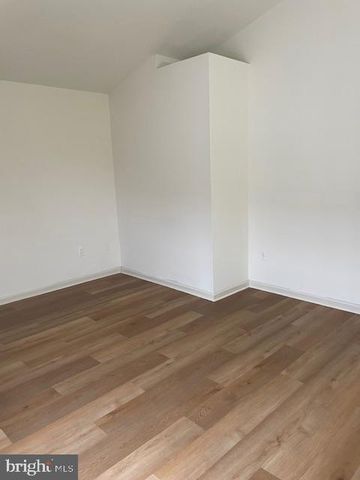 9200 OLD NEWTOWN RD, Philadelphia, PA 19115