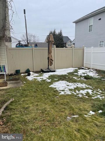 9200 OLD NEWTOWN RD, Philadelphia, PA 19115