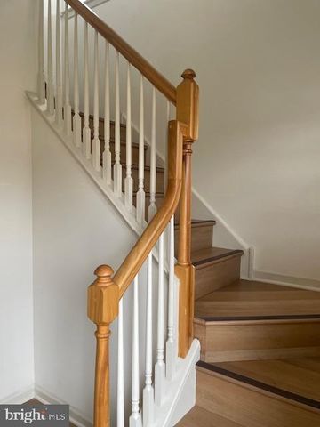 9200 OLD NEWTOWN RD, Philadelphia, PA 19115