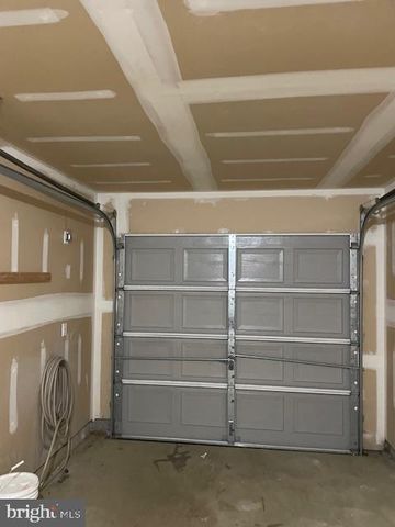 9200 OLD NEWTOWN RD, Philadelphia, PA 19115