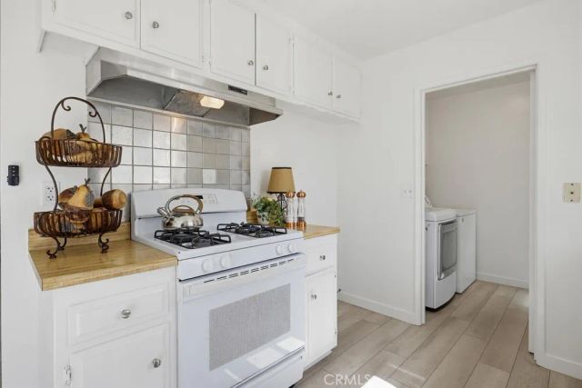15852 Tullow, Huntington Beach, CA 92647