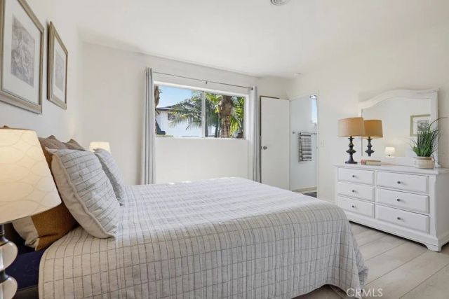 15852 Tullow, Huntington Beach, CA 92647