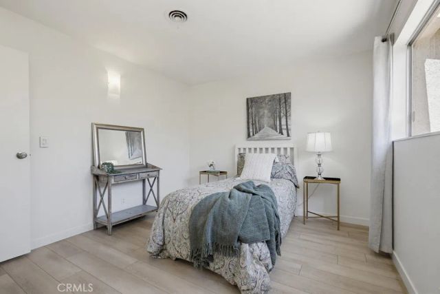 15852 Tullow, Huntington Beach, CA 92647