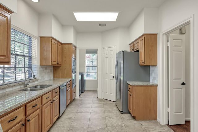 23 Heathstone Place, The Woodlands, TX 77381