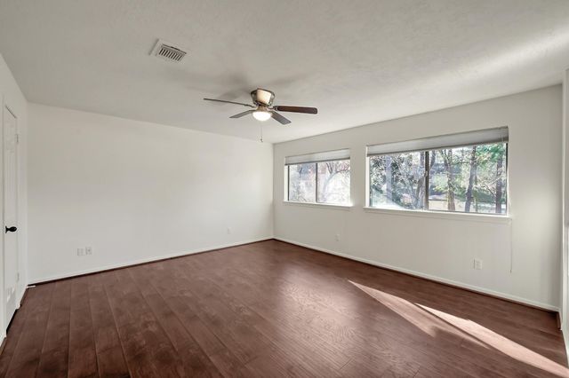 23 Heathstone Place, The Woodlands, TX 77381