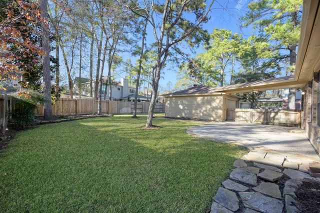 23 Heathstone Place, The Woodlands, TX 77381