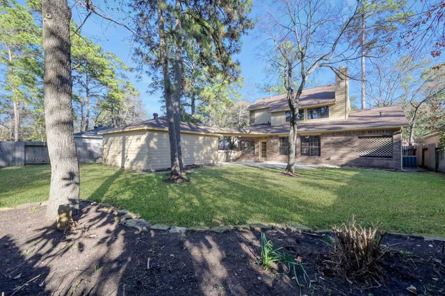 23 Heathstone Place, The Woodlands, TX 77381