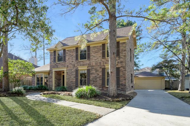 23 Heathstone Place, The Woodlands, TX 77381