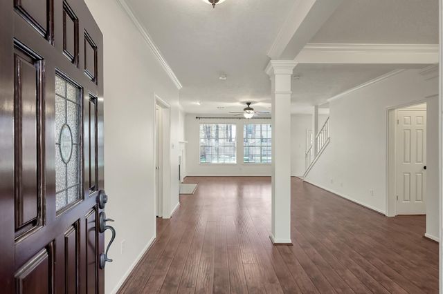 23 Heathstone Place, The Woodlands, TX 77381