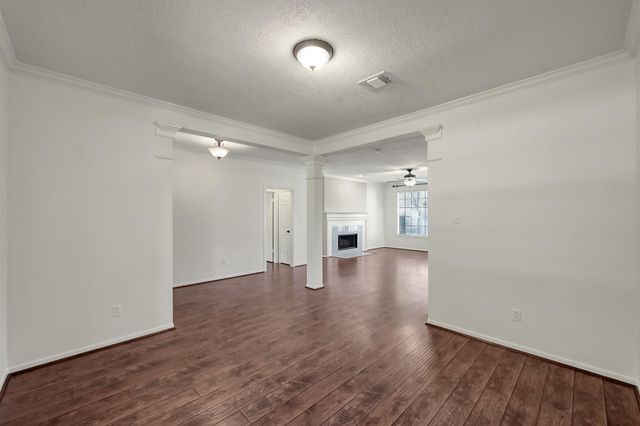 23 Heathstone Place, The Woodlands, TX 77381