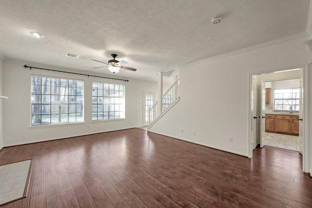 23 Heathstone Place, The Woodlands, TX 77381