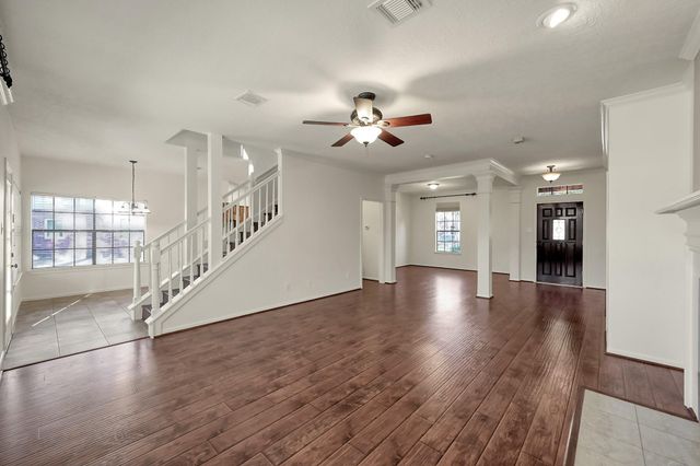 23 Heathstone Place, The Woodlands, TX 77381