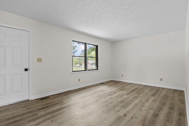 159 Hickory Road, Lawrenceburg, KY 40342