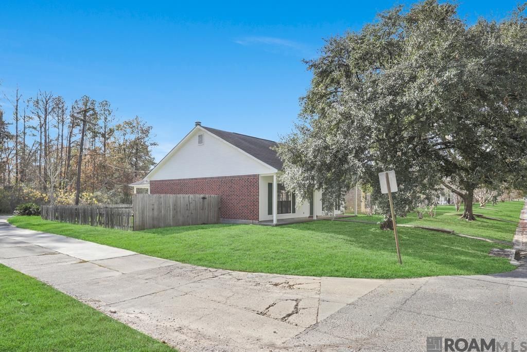 17282 Lake Park Ave, Baton Rouge, LA 70816