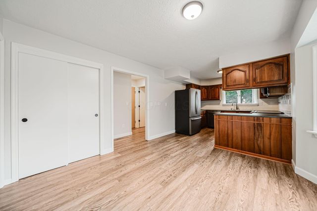1711 Sioux Court, Grove City, OH 43123