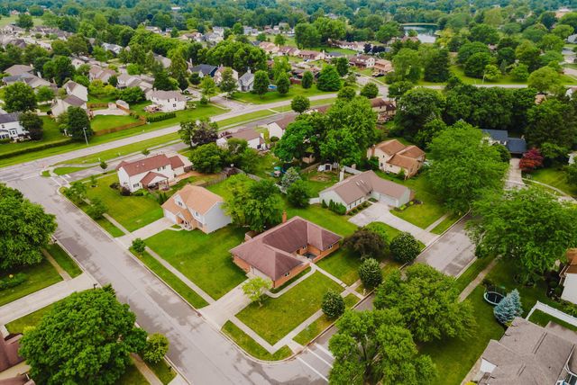 1711 Sioux Court, Grove City, OH 43123