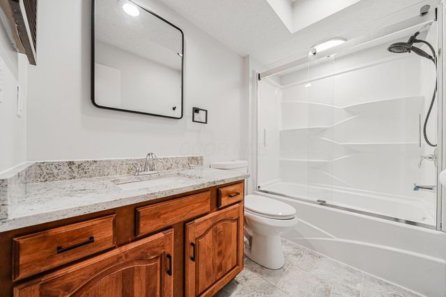 1711 Sioux Court, Grove City, OH 43123
