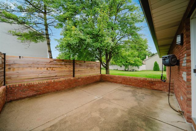 1711 Sioux Court, Grove City, OH 43123