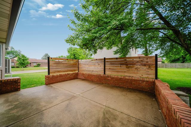 1711 Sioux Court, Grove City, OH 43123