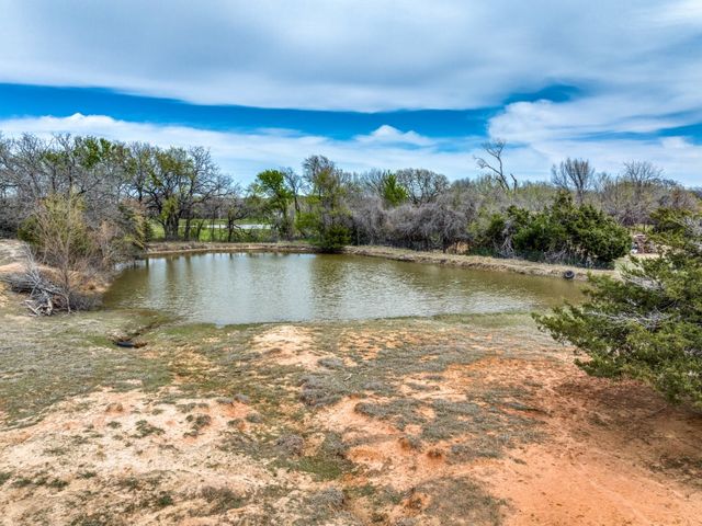 170 County Road 4678, Boyd, TX 76023