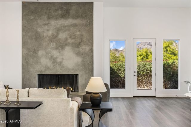 6134 N 44TH Street, Paradise Valley, AZ 85253