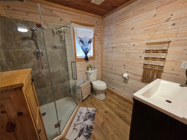 530 Kingwood Drive, Trinity, TX 75862