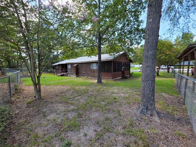 530 Kingwood Drive, Trinity, TX 75862