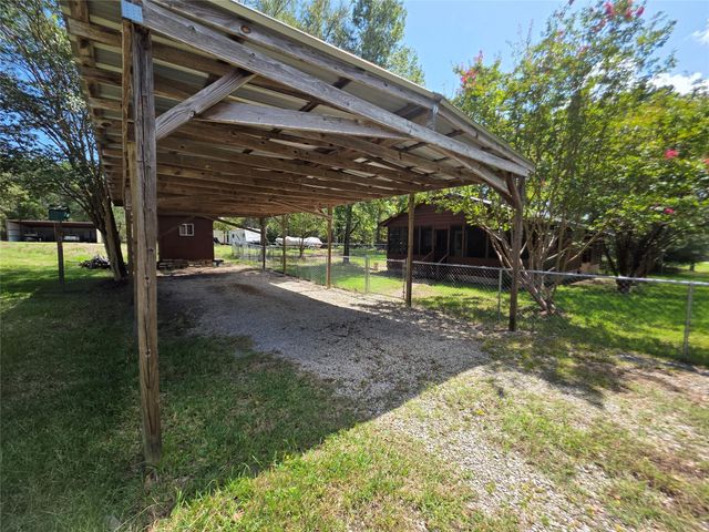 530 Kingwood Drive, Trinity, TX 75862