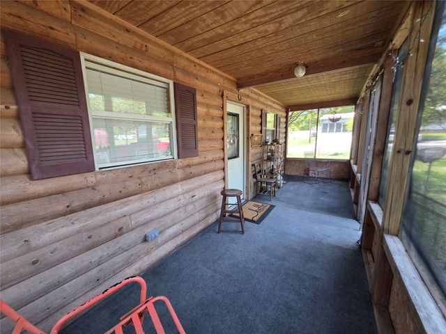 530 Kingwood Drive, Trinity, TX 75862