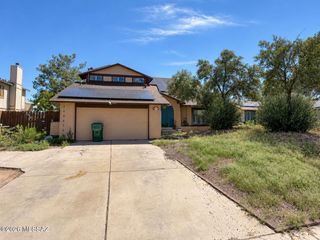 3131 W Los Reales Road, Tucson, AZ 85746