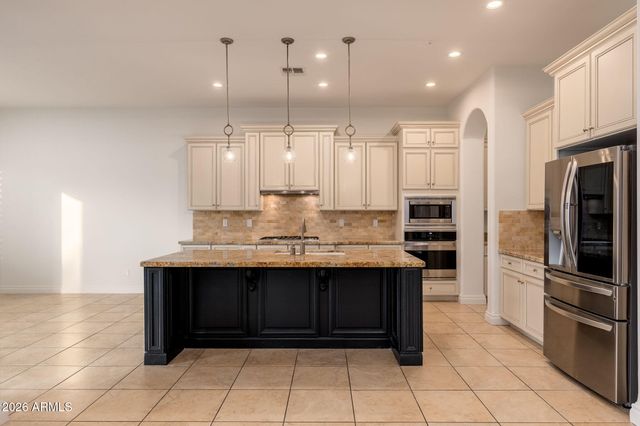 9400 E DESERT VILLAGE Drive, Scottsdale, AZ 85255
