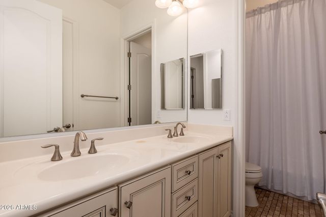 9400 E DESERT VILLAGE Drive, Scottsdale, AZ 85255