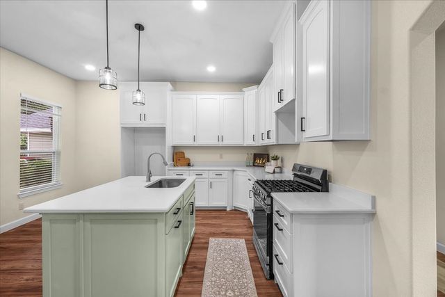 2404 Gould Avenue, Fort Worth, TX 76164