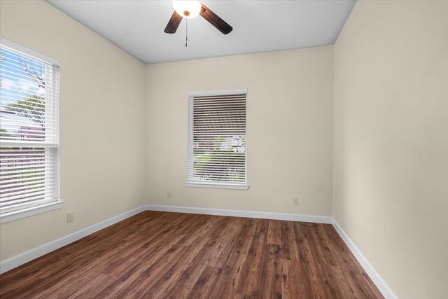 2404 Gould Avenue, Fort Worth, TX 76164