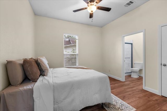 2404 Gould Avenue, Fort Worth, TX 76164