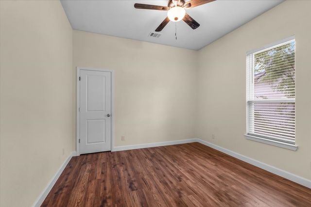 2404 Gould Avenue, Fort Worth, TX 76164