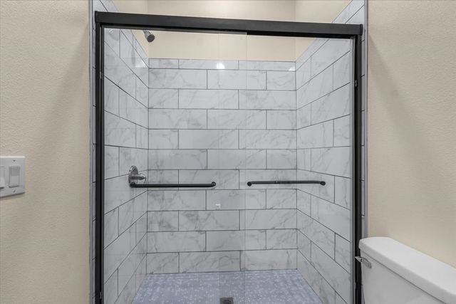 2404 Gould Avenue, Fort Worth, TX 76164