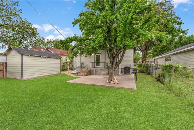 2404 Gould Avenue, Fort Worth, TX 76164