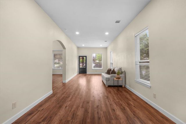 2404 Gould Avenue, Fort Worth, TX 76164