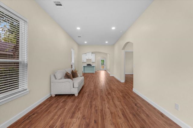 2404 Gould Avenue, Fort Worth, TX 76164