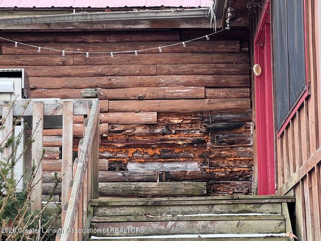 8515 E Price Road, Laingsburg, MI 48848