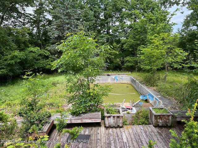 8515 E Price Road, Laingsburg, MI 48848