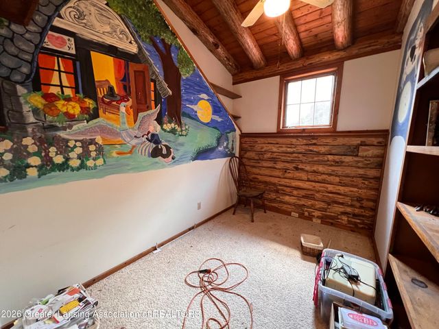 8515 E Price Road, Laingsburg, MI 48848