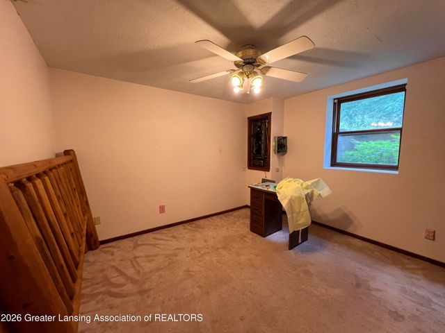 8515 E Price Road, Laingsburg, MI 48848