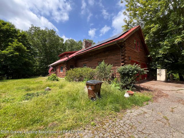 8515 E Price Road, Laingsburg, MI 48848