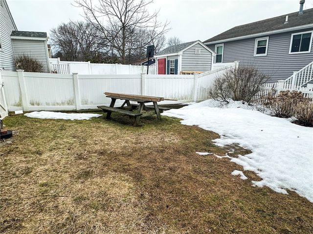 71 Branch Avenue, Cumberland, RI 02864