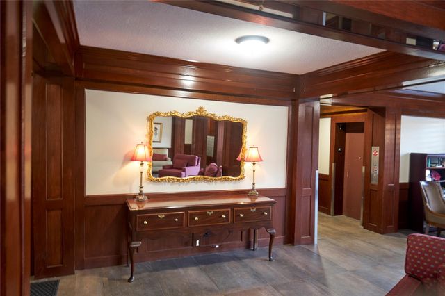 2400 N Braeswood Boulevard 336, Houston, TX 77030