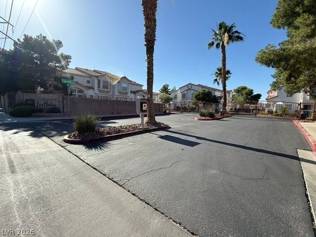 6856 Coral Rock Drive, Las Vegas, NV 89108